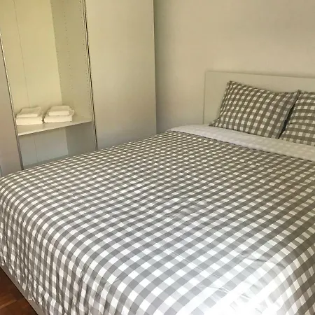 Luciano Resident * リスボン